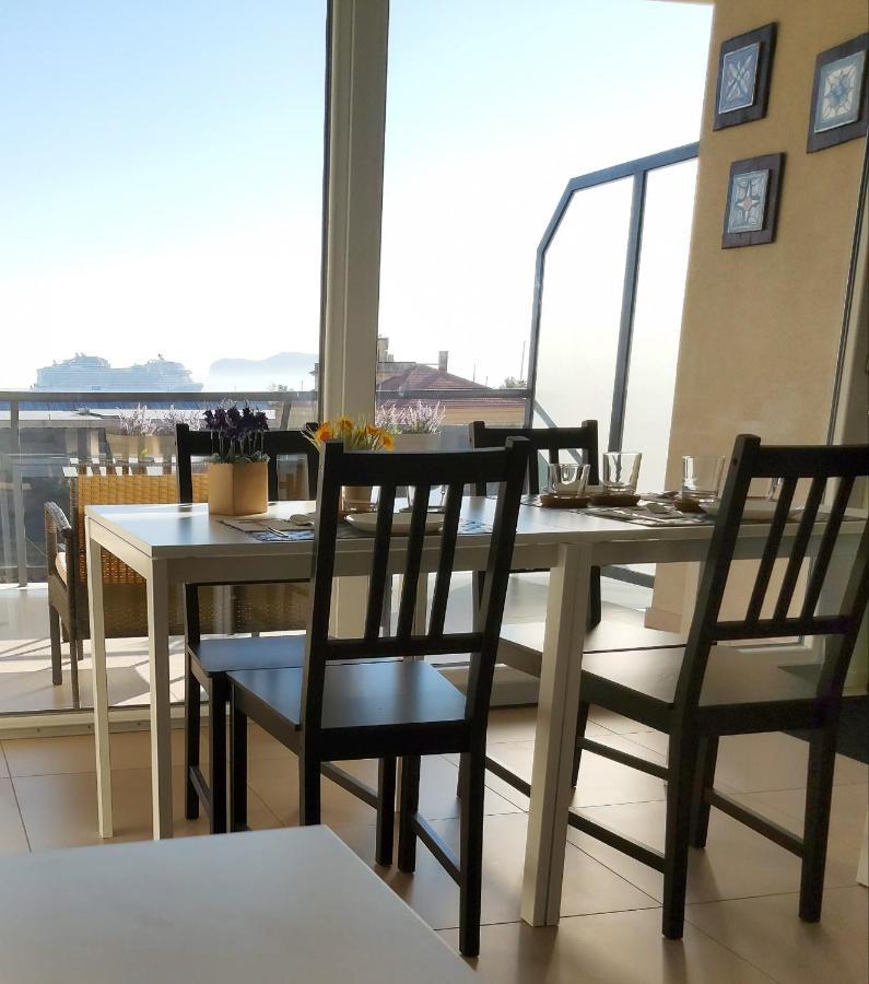 Location10 Bed & Breakfast ปาแลร์โม ภายนอก รูปภาพ